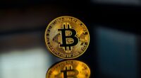 bitcoin surpasses 119k