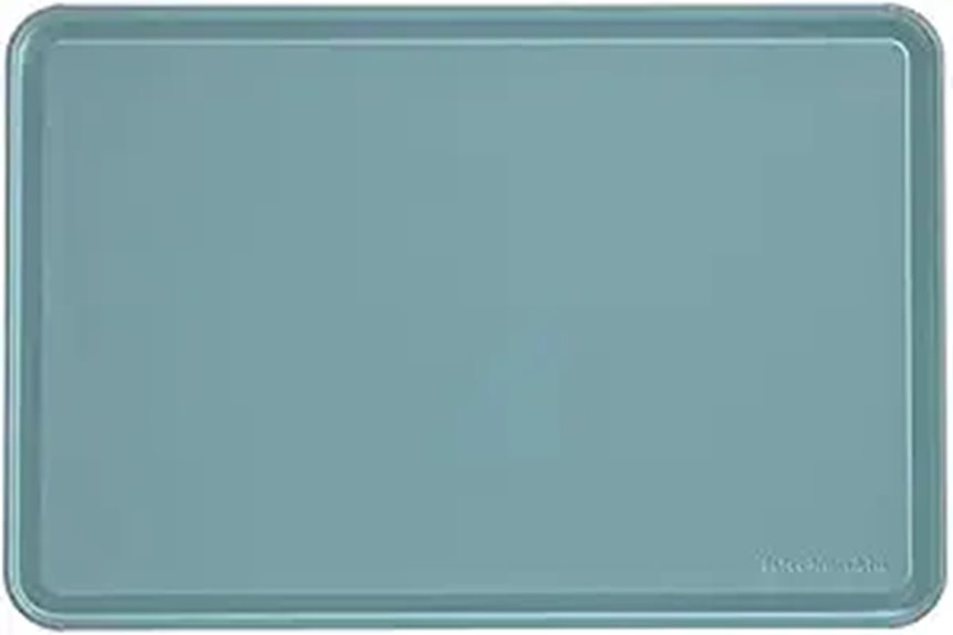 plastic cutting board with non slip edges